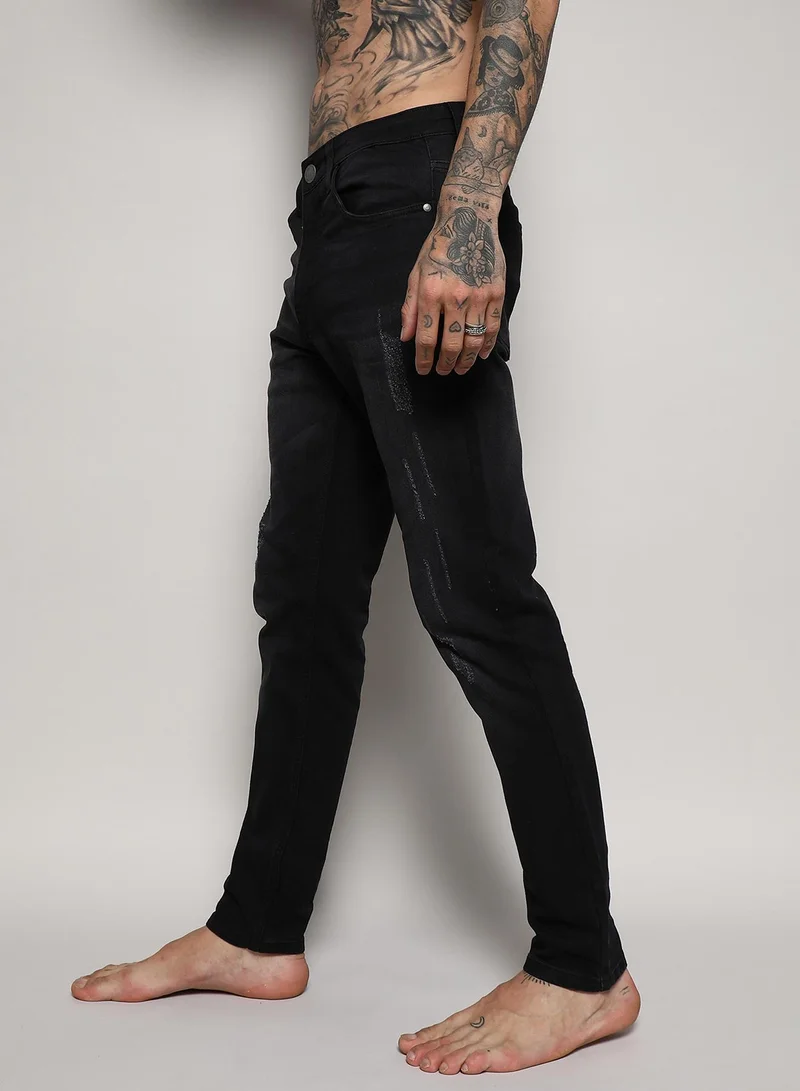 CAHOOT  Men's Black Minimal Distressed Denim Jeans For Casual Wear | Dark-Wash | Regular Fit | Button Closure | Cotton Denim Jeans Crafted With Comfort Fit For Everyday Wear for Men | Best Price UAE